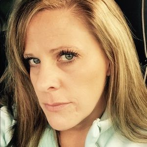 Meet your Posher, Brenna